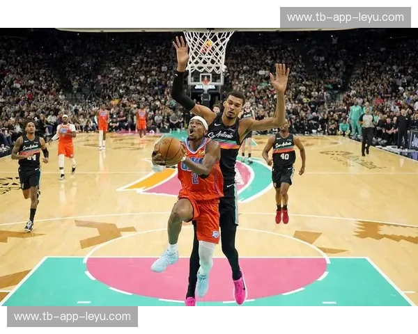 双城记：圣安东尼奥的优雅与孟菲斯的铁血——马刺vs灰熊第三场之巅