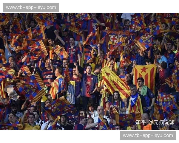 战火重燃:解析“巴萨vs皇马”巅峰对决的梦幻阵容与致胜密码 战火重燃:解析“巴萨vs皇马”巅峰对决的梦幻阵容与致胜密码